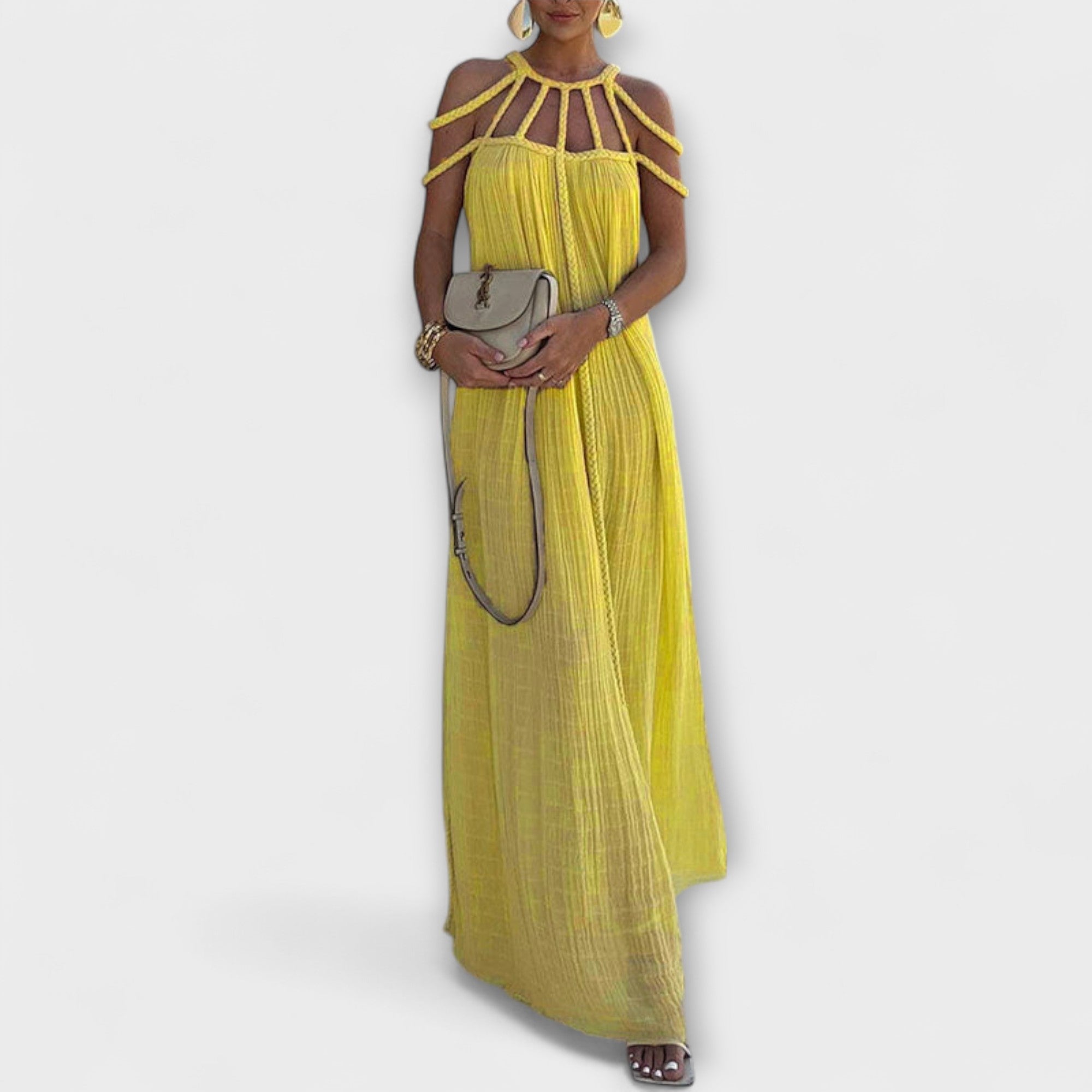Briar - O rochie maxi elegantă din țesătură amestecată cu cozi drapate