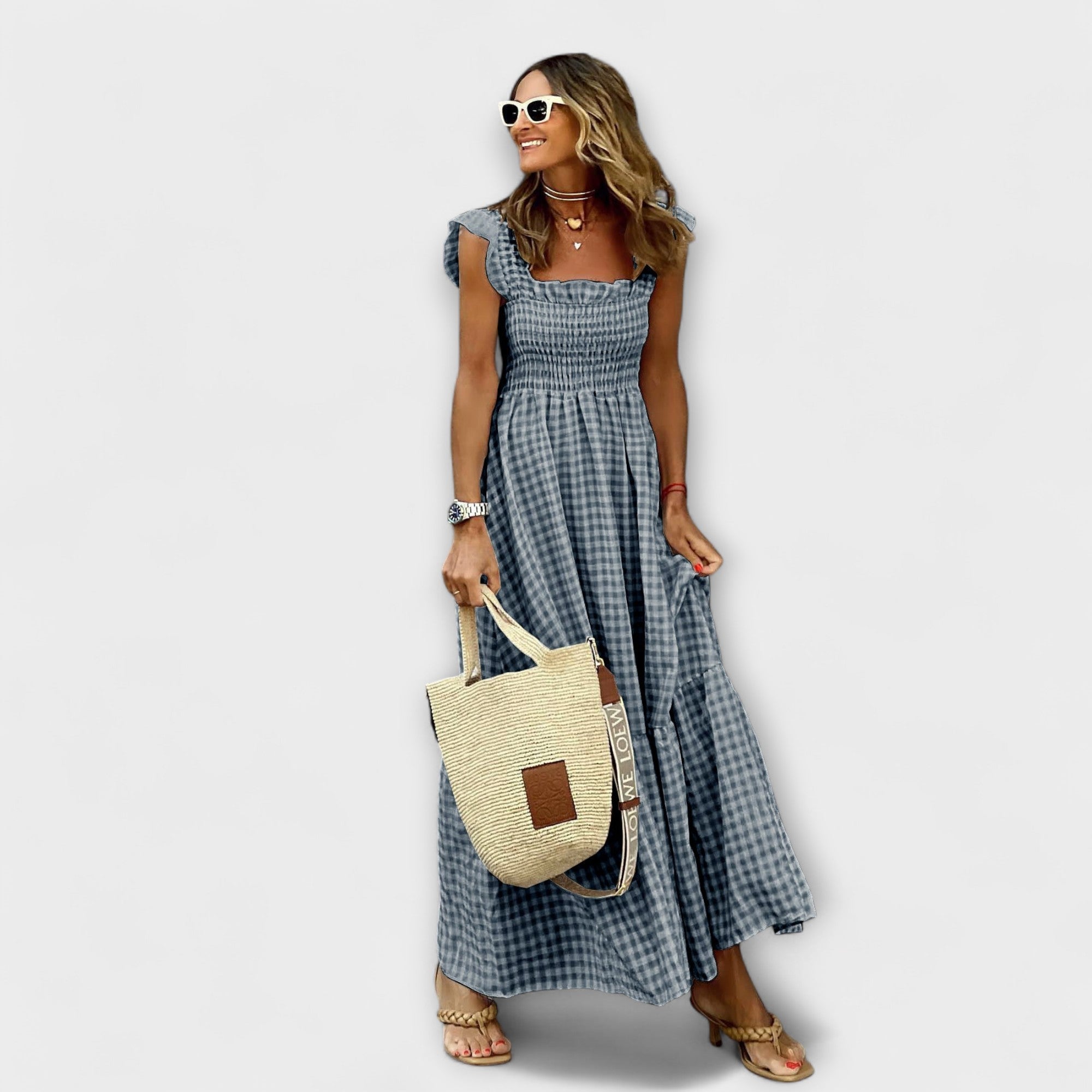 Rochie maxi în carouri cu mâneci bufante