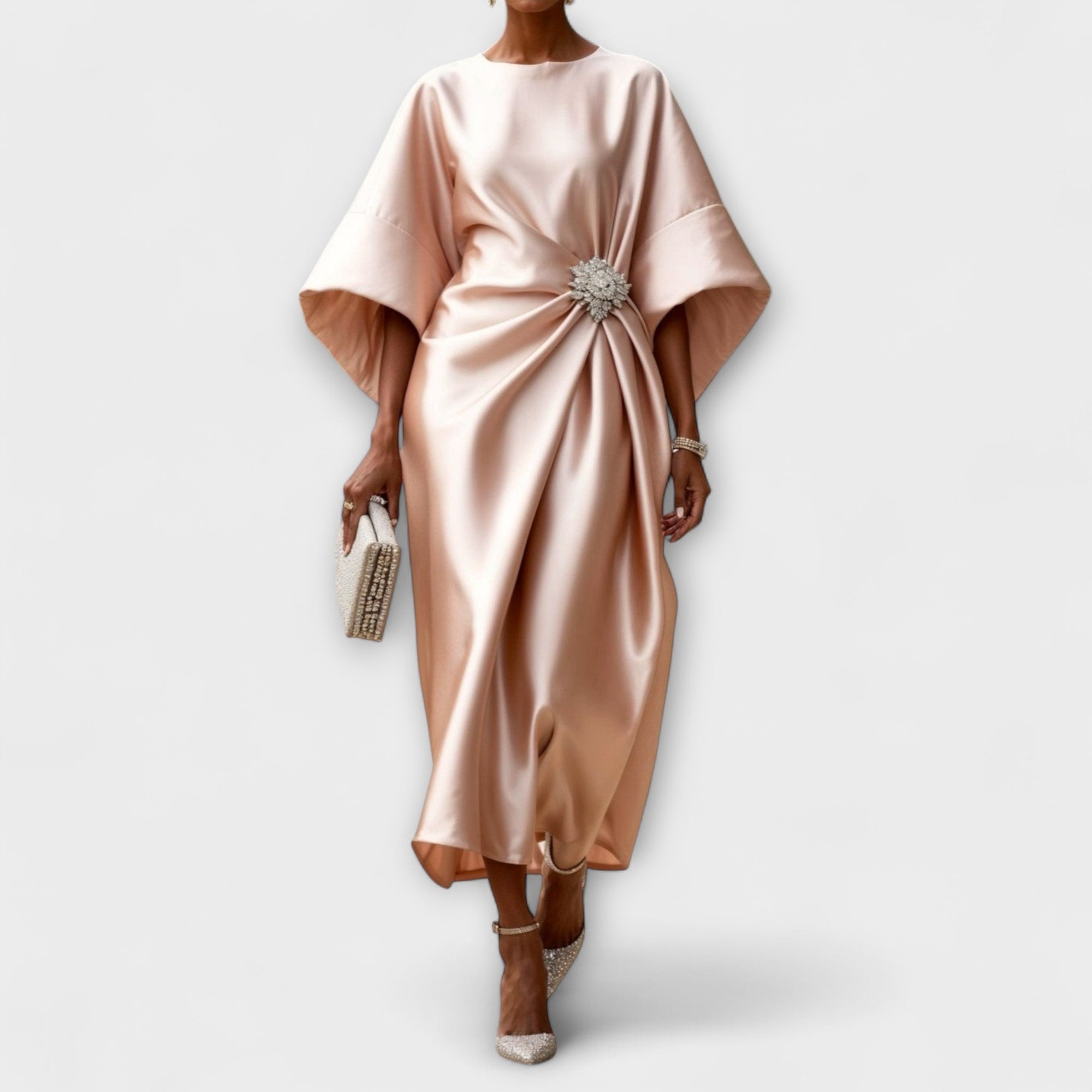 Rochie de satin strălucitoare de lux