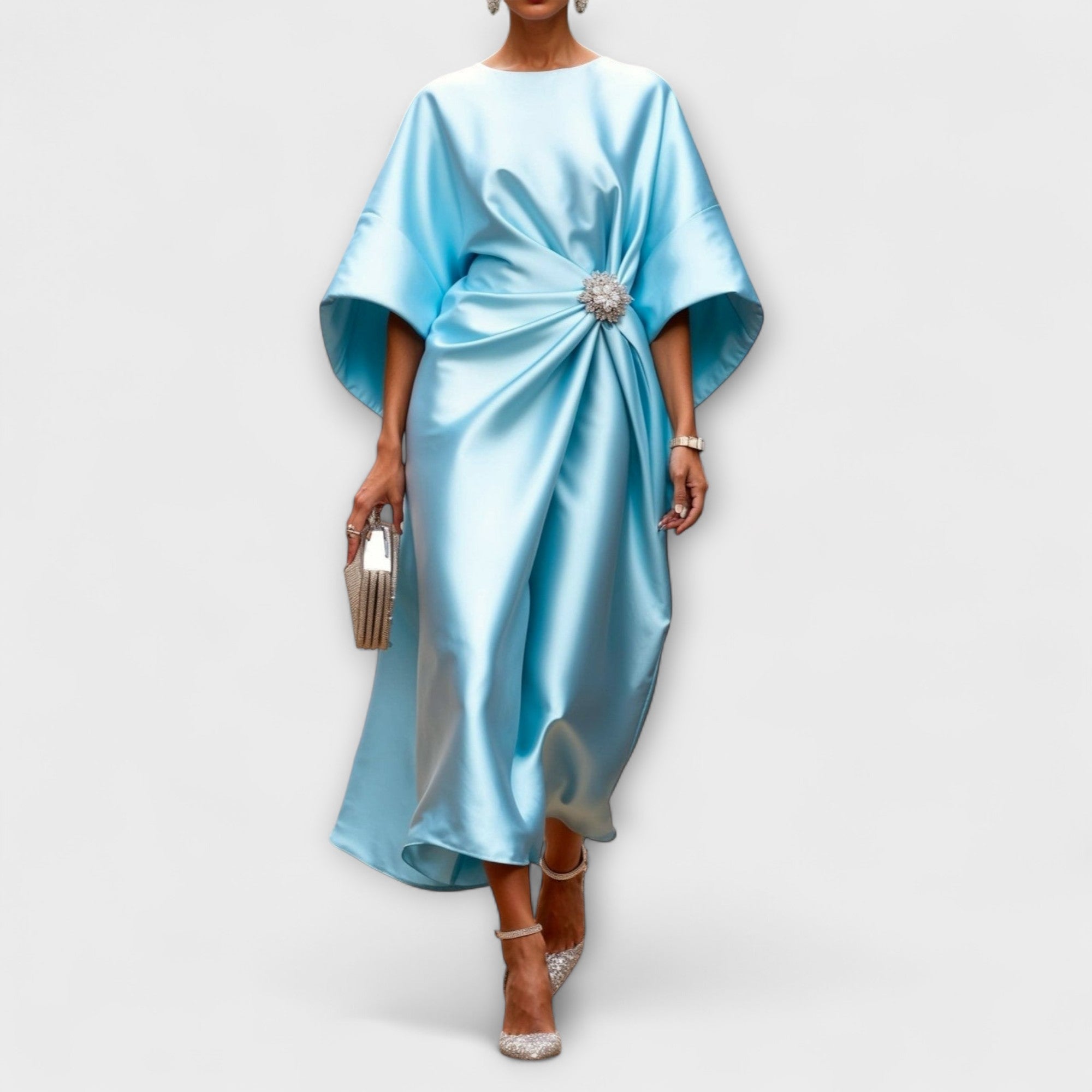 Rochie de satin strălucitoare de lux