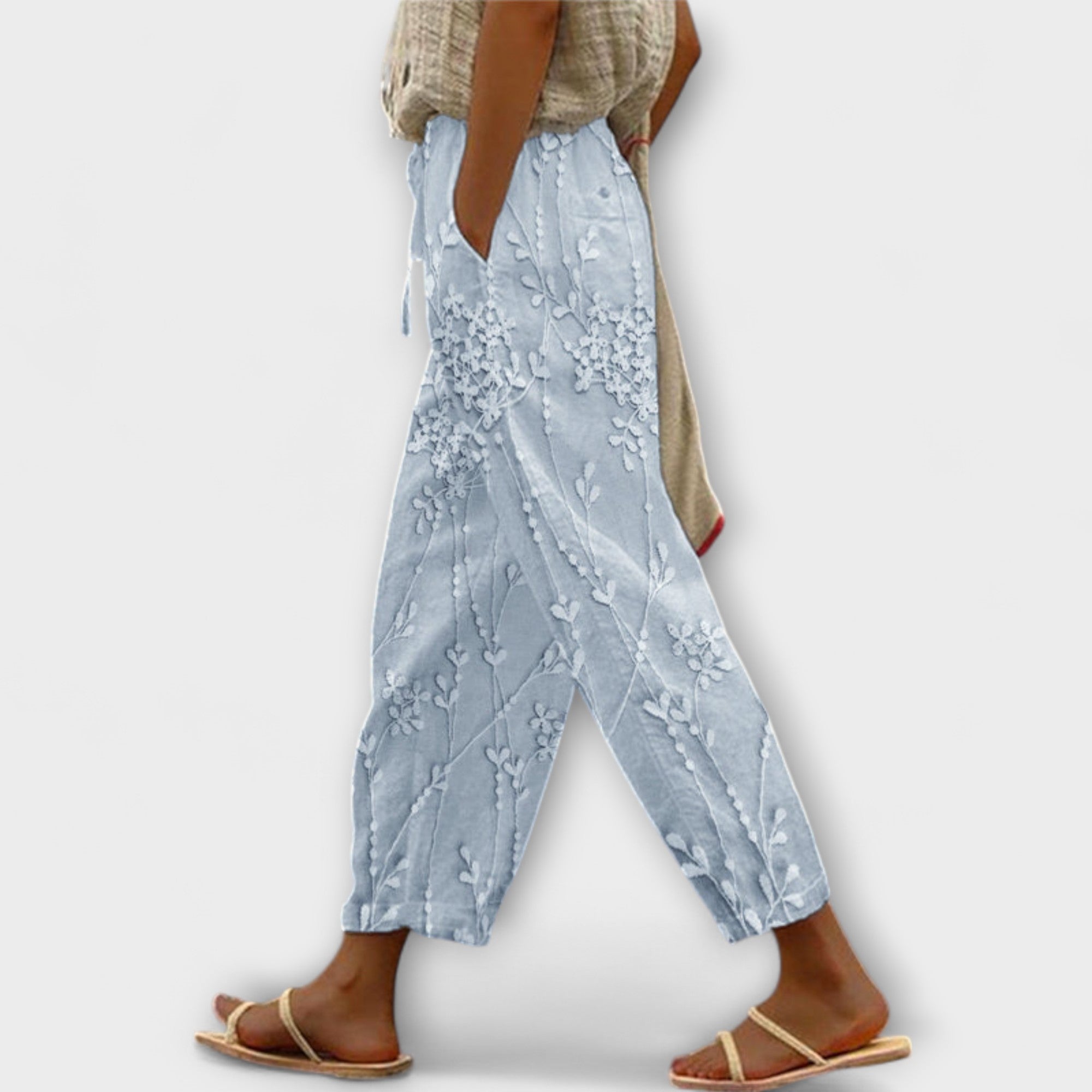 Zoey - Pantaloni imprimați cu model de frunze de vin