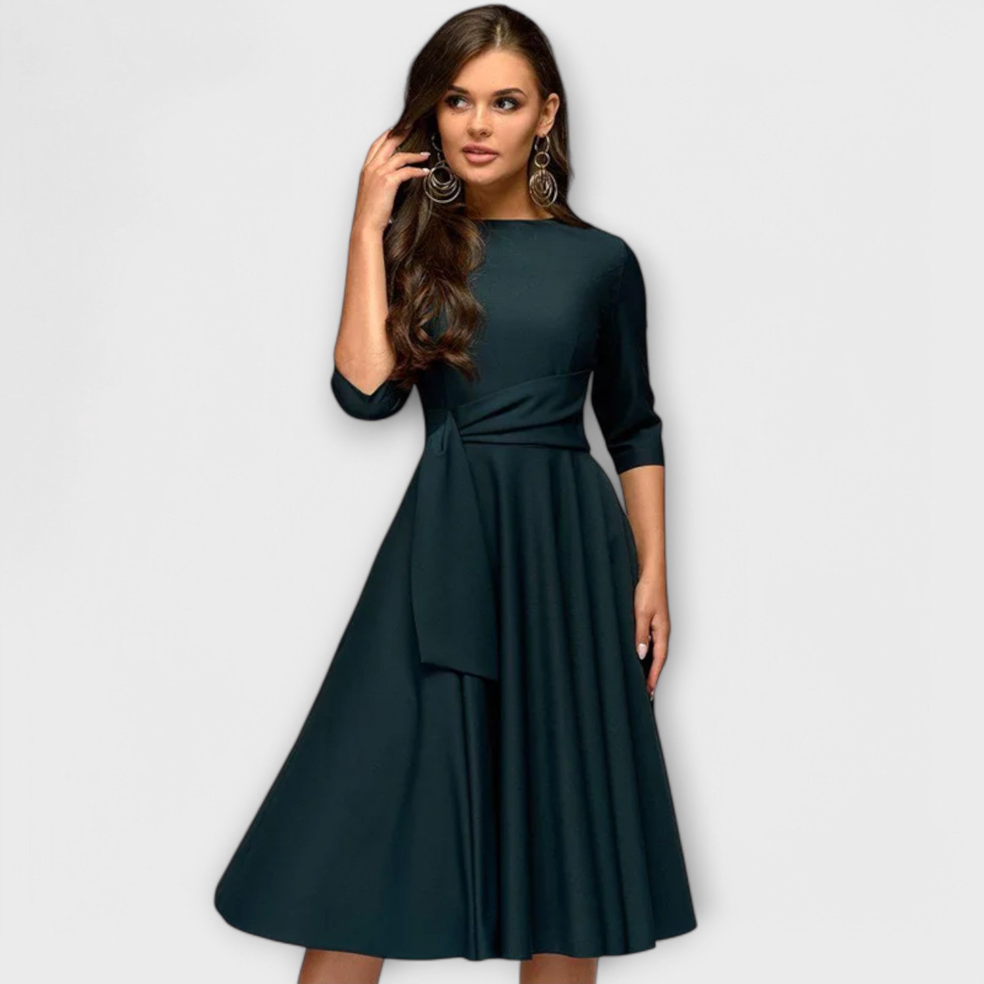 Prințesescă rochie de petrecere elegantă