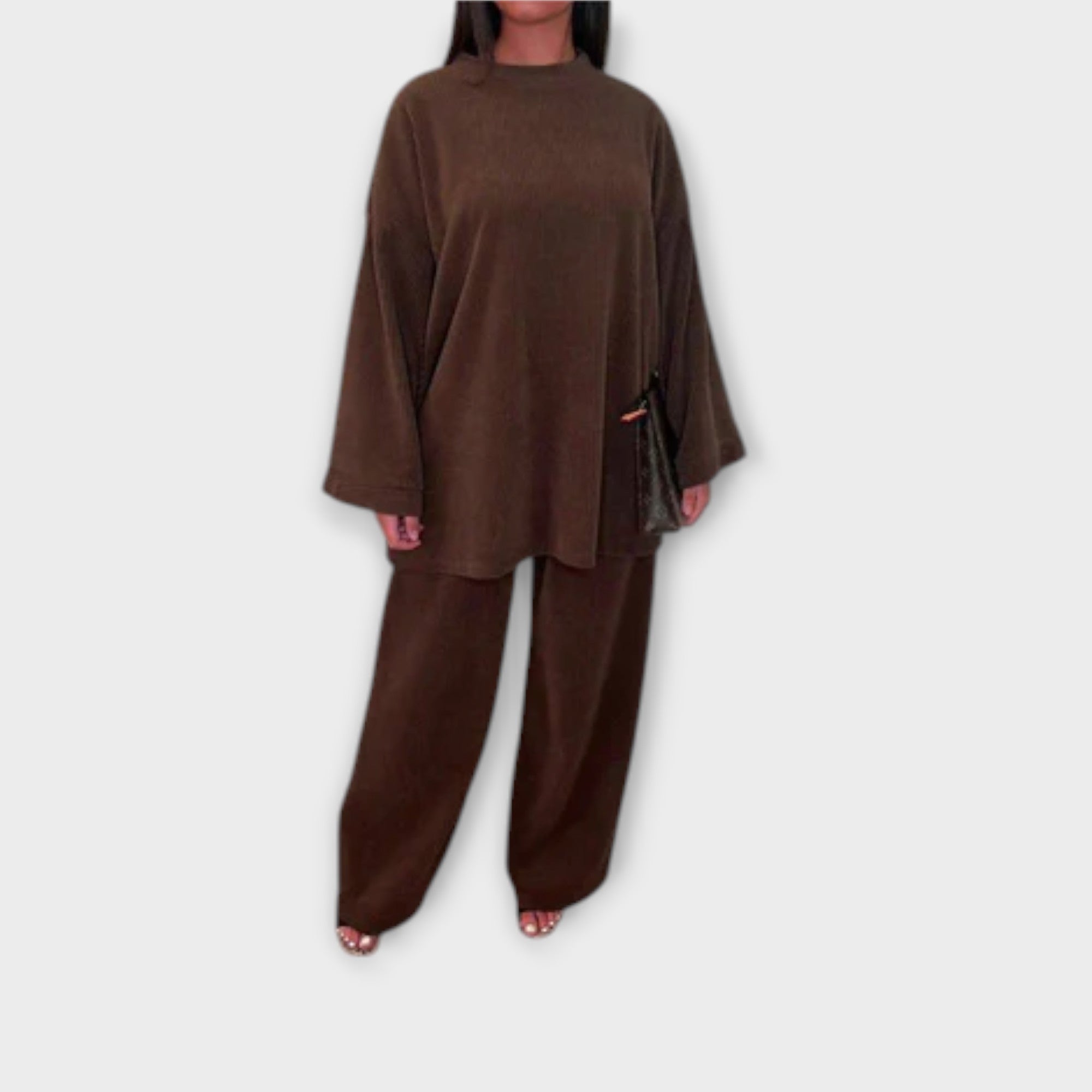 Ingrid - Set în mărime XXL - Stil acoperit